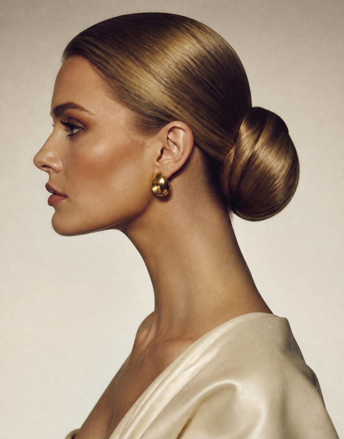 Chignon bas lustré, coiffage couture